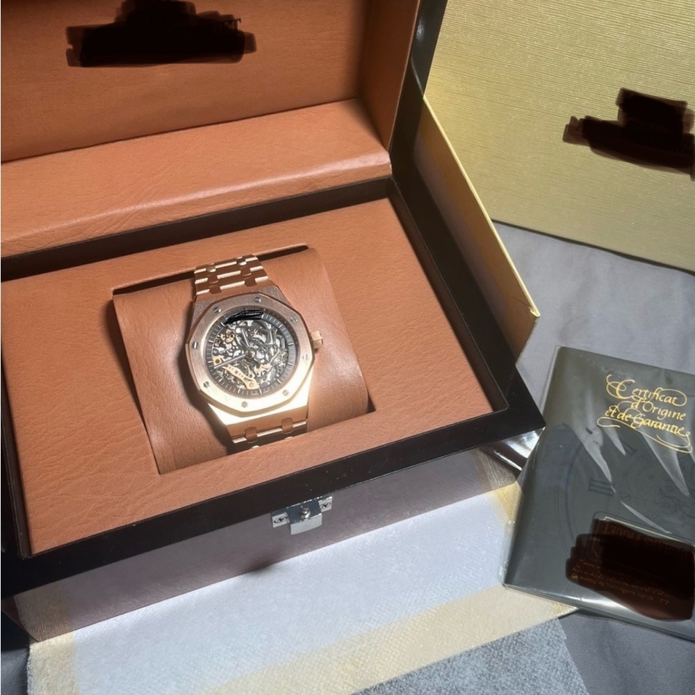 Luxury Gold Skeleton Watch